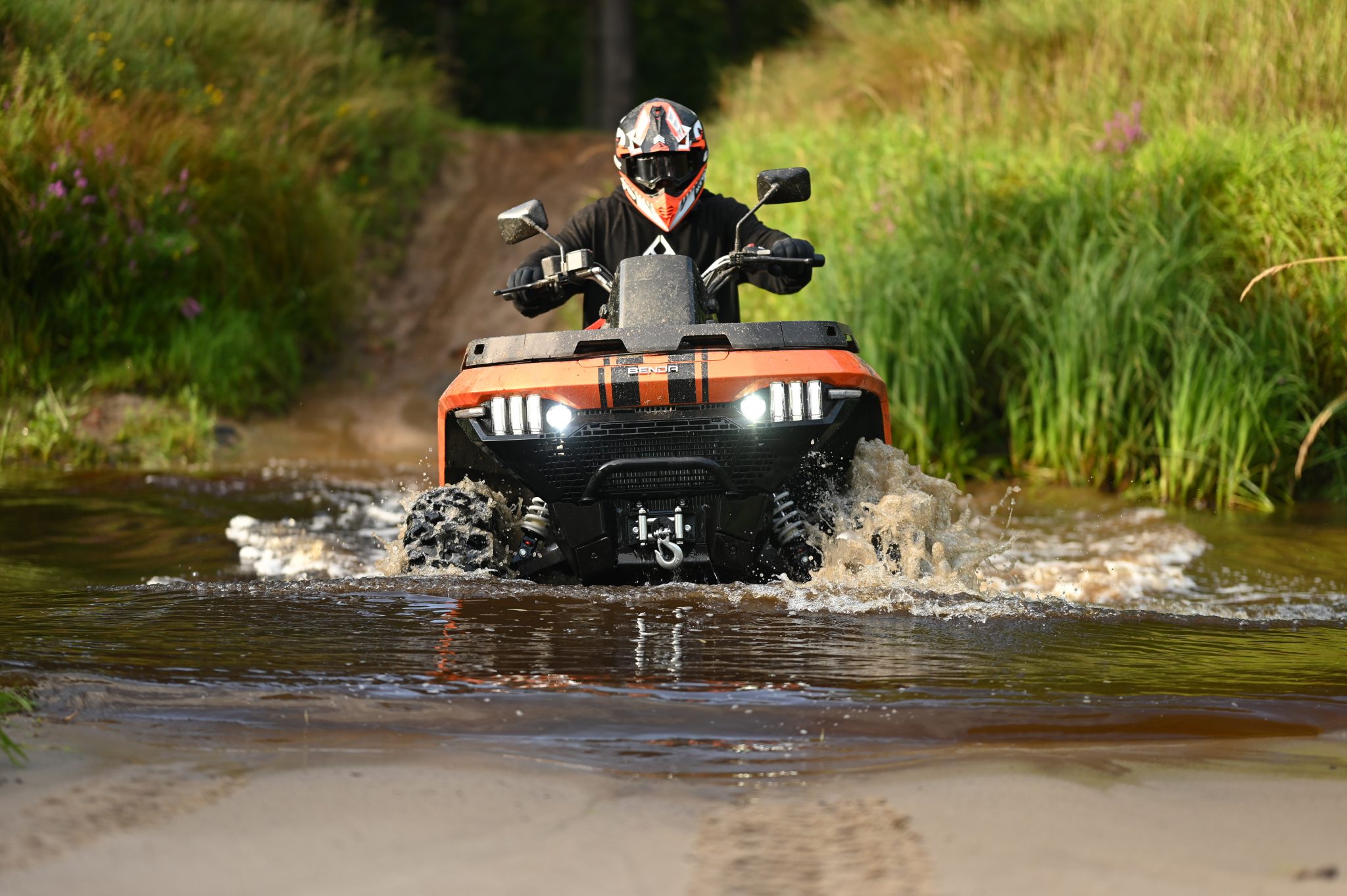 REDSTONE 550 FIRST CHASSIS COURT